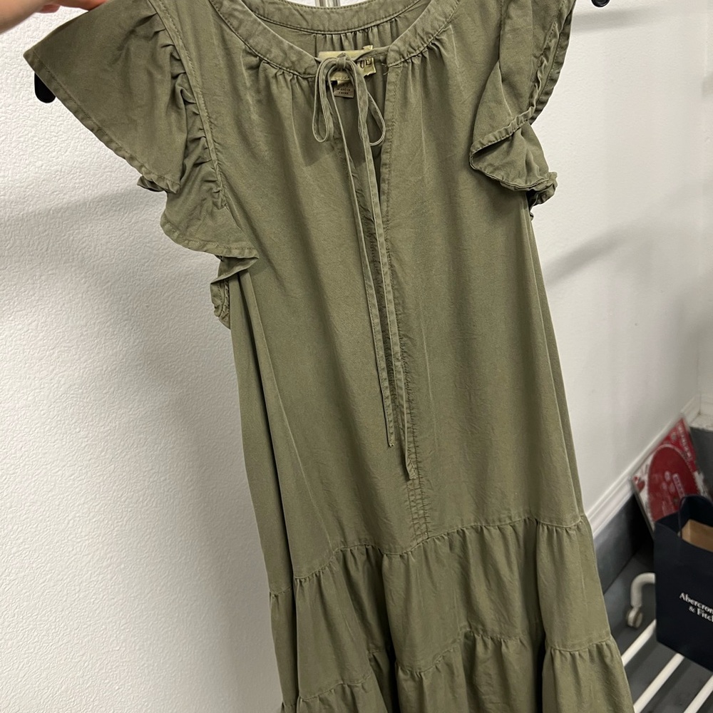 Knox Rose Olive Green Ruffle Sleeve Dress